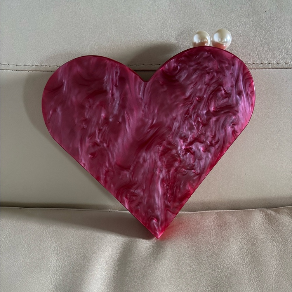 NIB Beautiful Red Marbled Acrylic Love Heart Bag